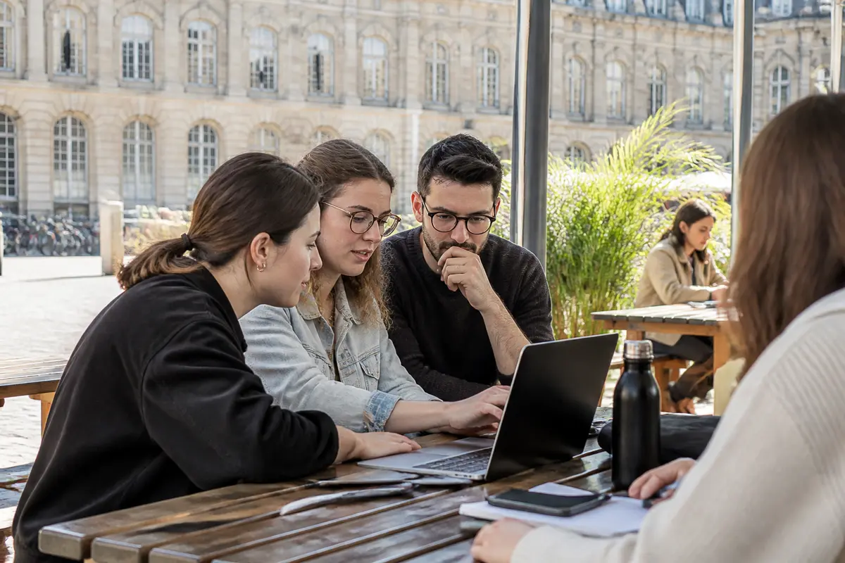Weloveformationmarketing.fr Bordeaux : formations marketing digital